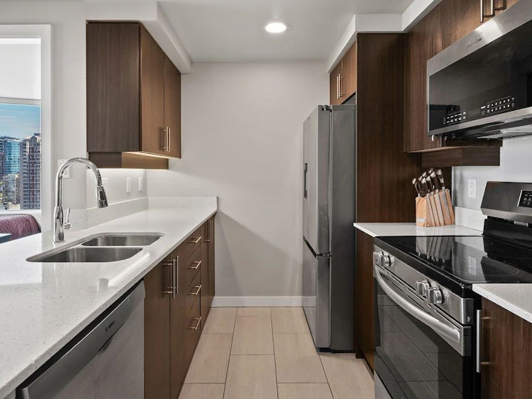 2801-1008 Cambie Street, Vancouver, BC, V6B 6J7 - 11