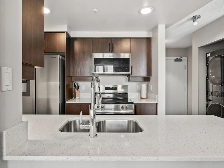 2801-1008 Cambie Street, Vancouver, BC, V6B 6J7 - 13