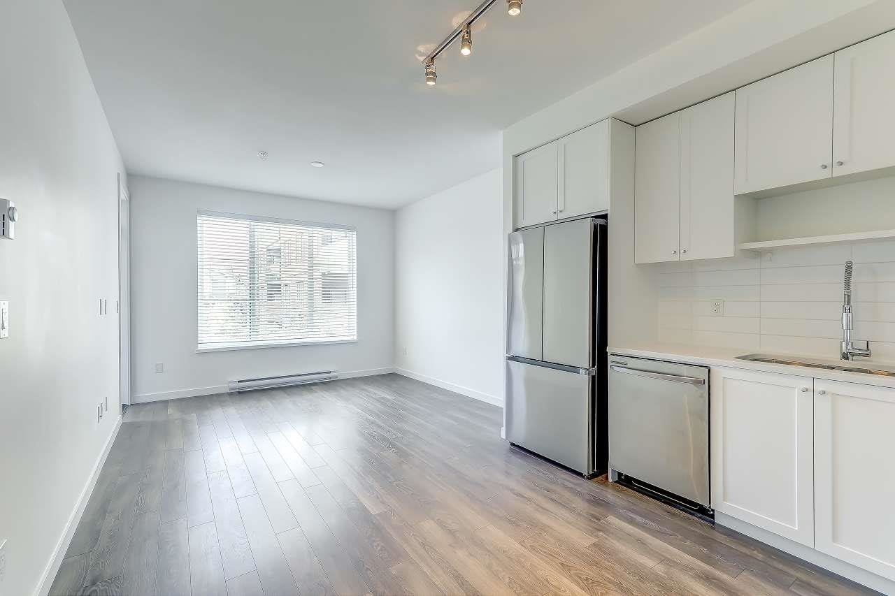 215-15825 85 Avenue, Surrey, BC, V4N 6W9 - 2
