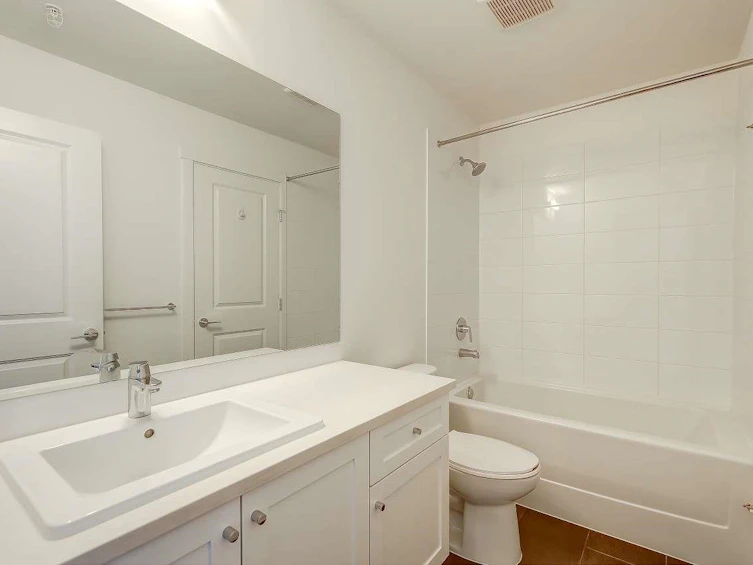 215-15825 85 Avenue, Surrey, BC, V4N 6W9 - 13