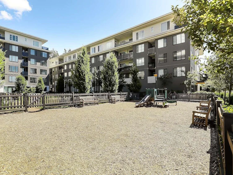 215-15825 85 Avenue, Surrey, BC, V4N 6W9 - 22