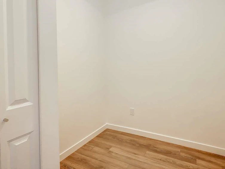 215-15825 85 Avenue, Surrey, BC, V4N 6W9 - 14