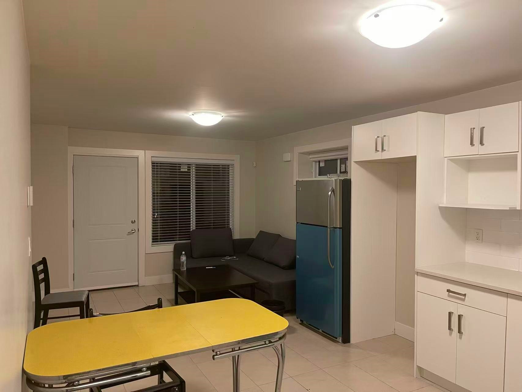 4000 Frances Street, Burnaby, BC, V5C 2R9 - 2