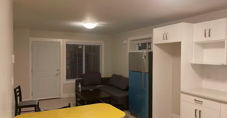 4000 Frances Street, Burnaby, BC, V5C 2R9 - 2