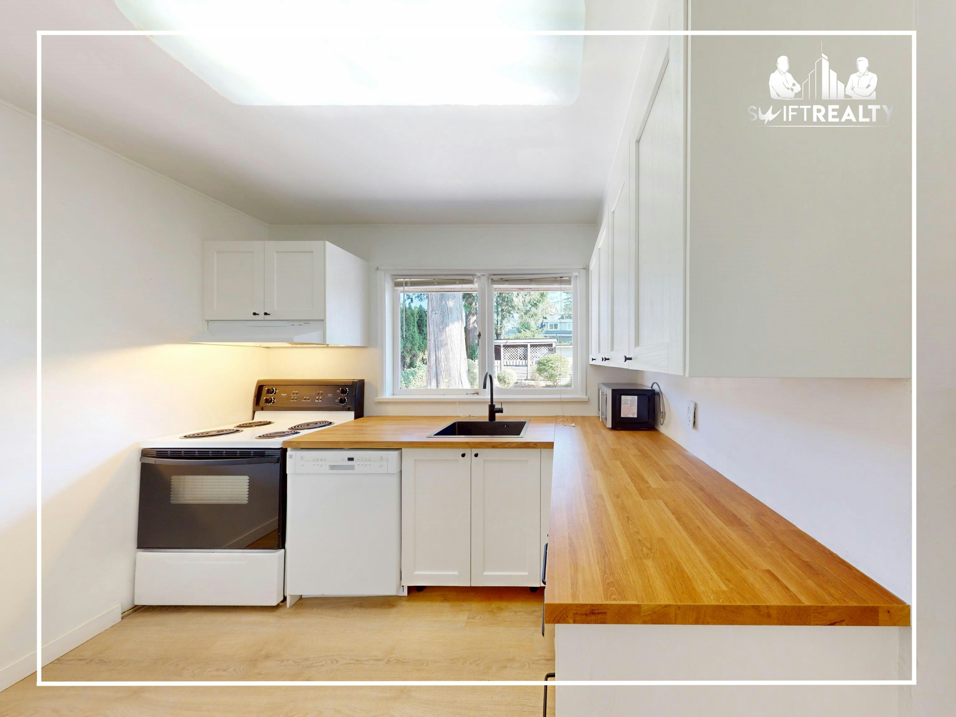 Upper Level-234 W 23rd Street, North Vancouver, BC, V7M 2B3 - 5