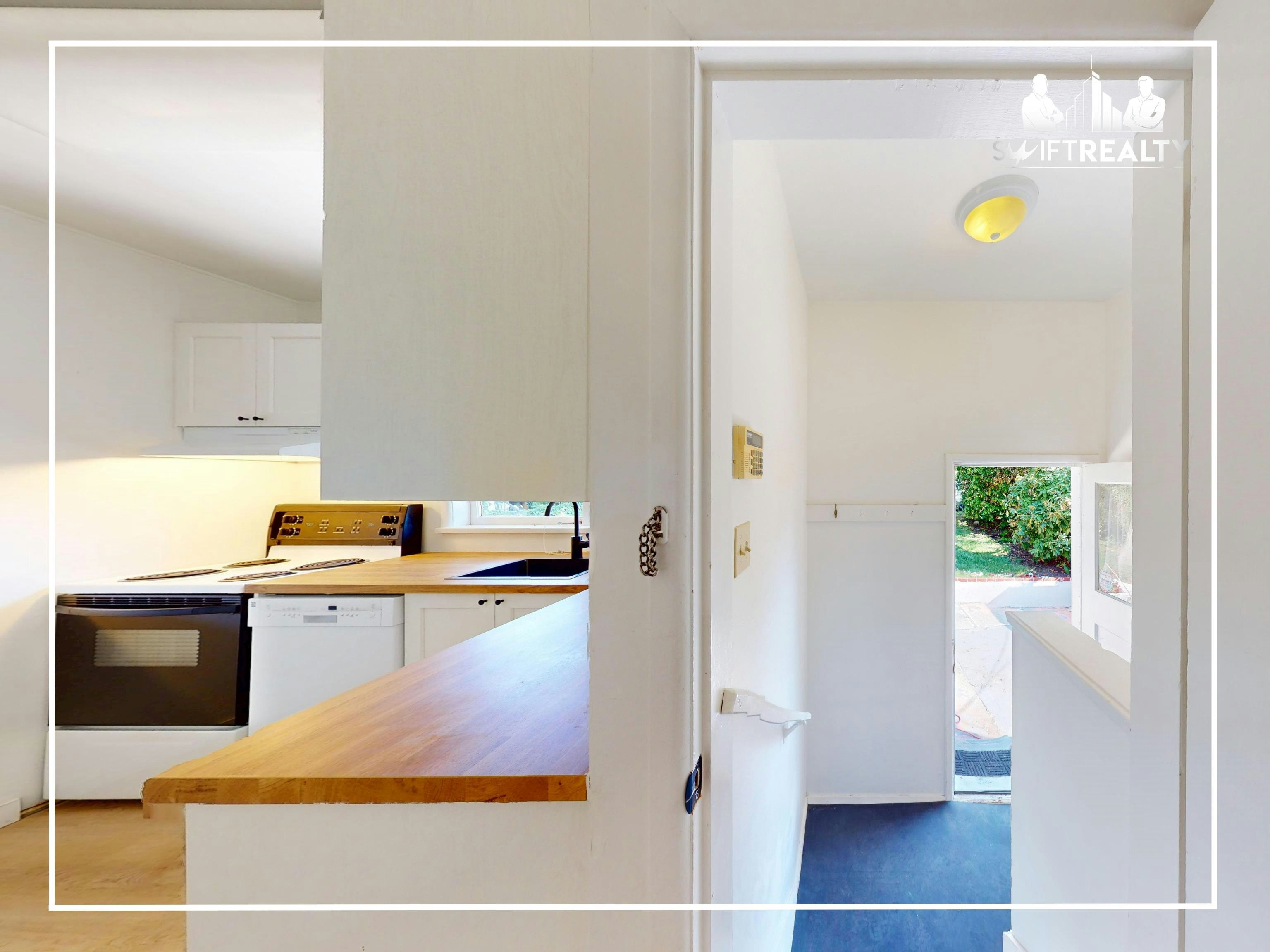 Upper Level-234 W 23rd Street, North Vancouver, BC, V7M 2B3 - 8