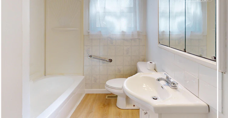 Upper Level-234 W 23rd Street, North Vancouver, BC, V7M 2B3 - 12