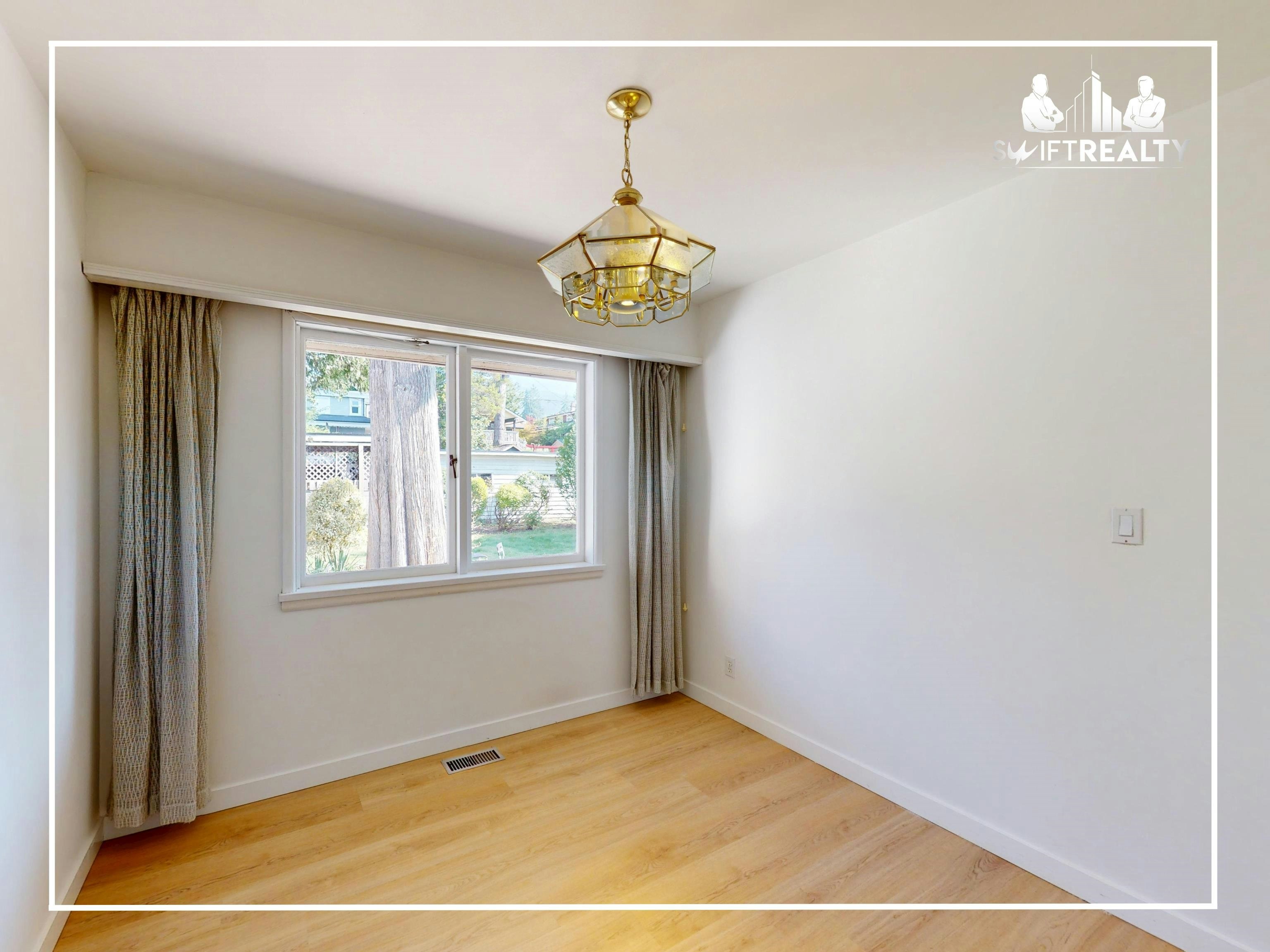 Upper Level-234 W 23rd Street, North Vancouver, BC, V7M 2B3 - 11