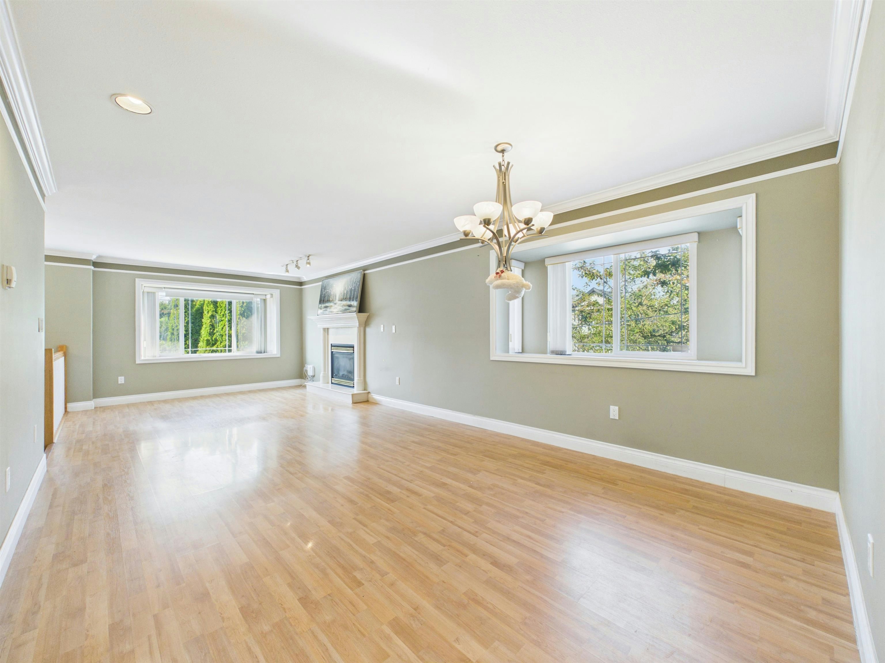 7698 14th Avenue - 2