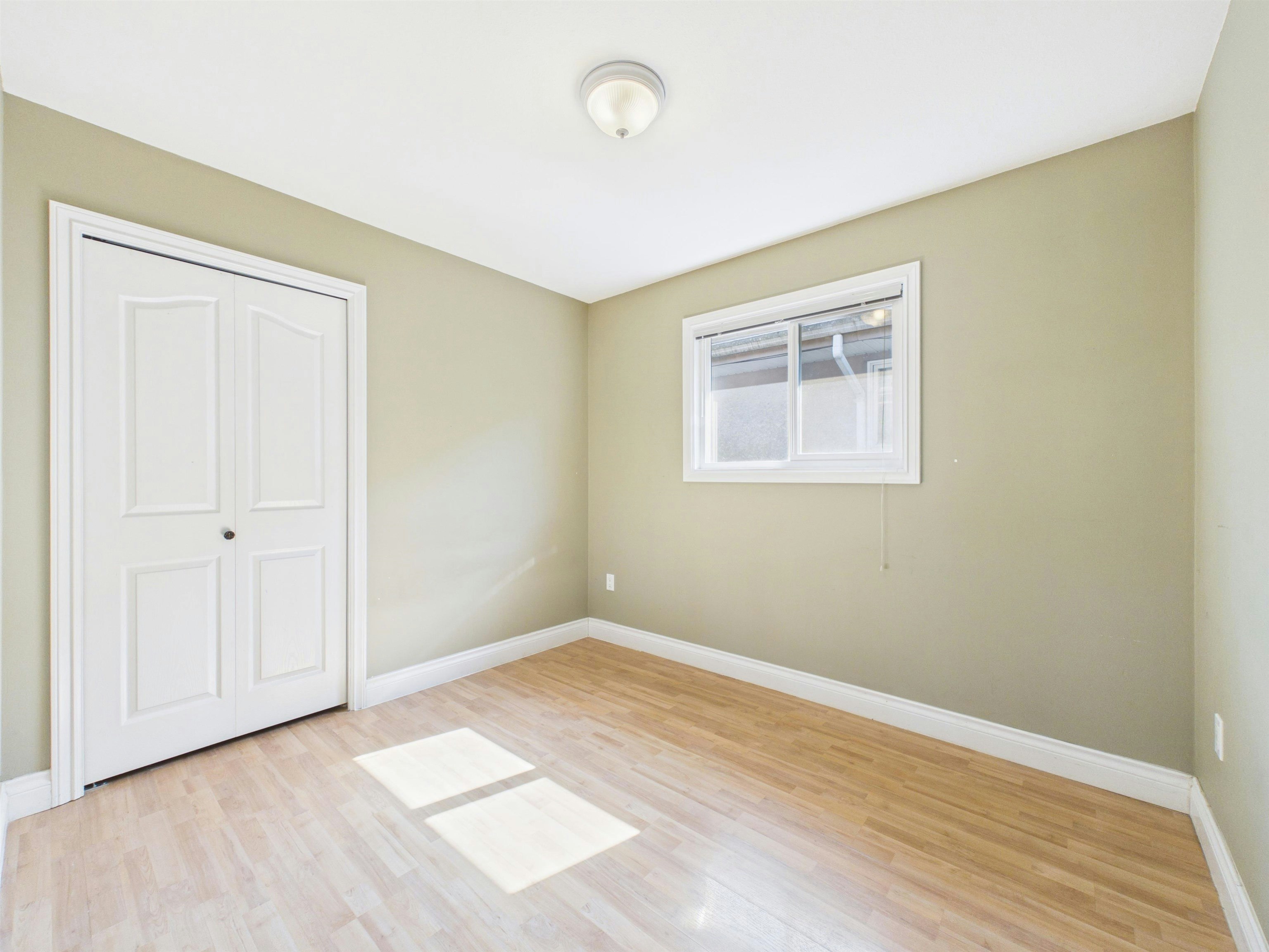 7698 14th Avenue, Burnaby, BC, V3N 2A6 - 23