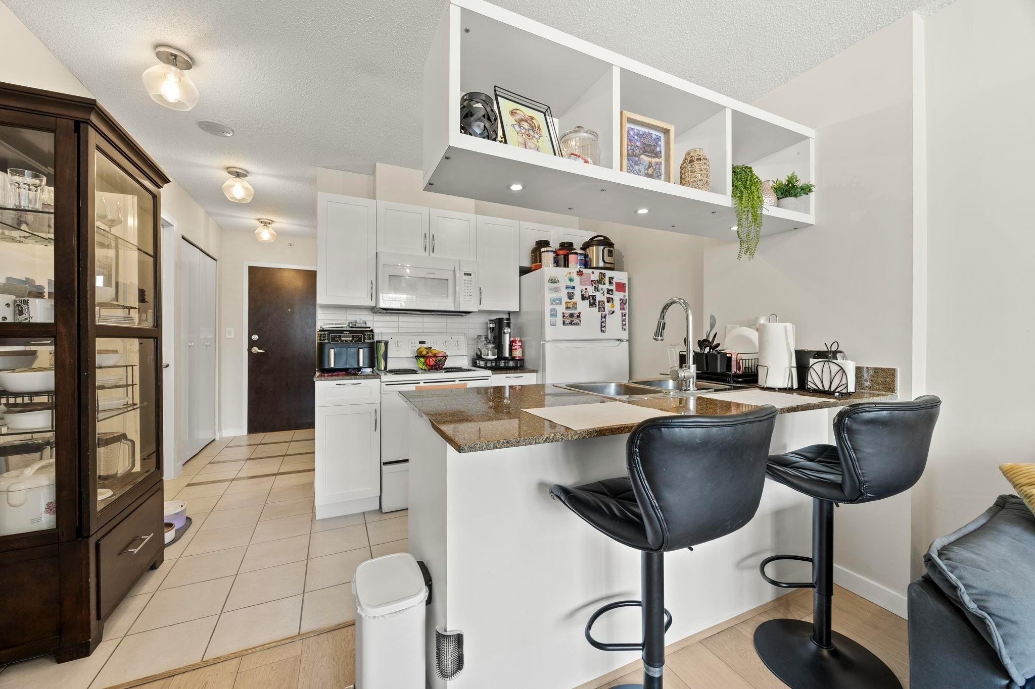 1321-938 Smithe Street, Vancouver, BC, V6Z 3H8 - 17