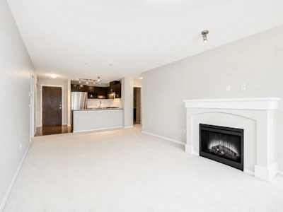 405-3110 Dayanee Springs Boulevard - 2