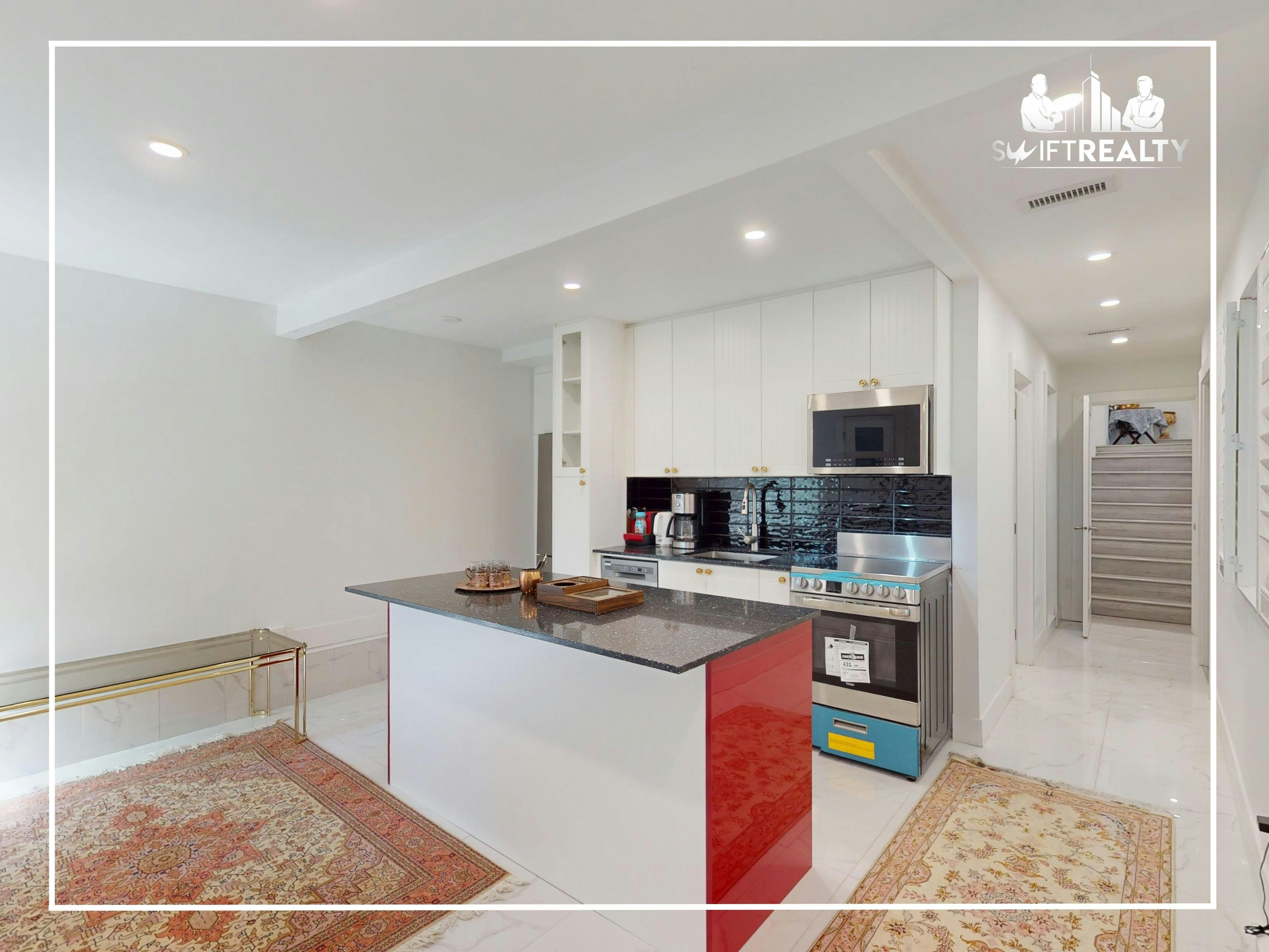 4621 Caulfeild Avenue, West Vancouver, BC, V7W 1E9 - 16