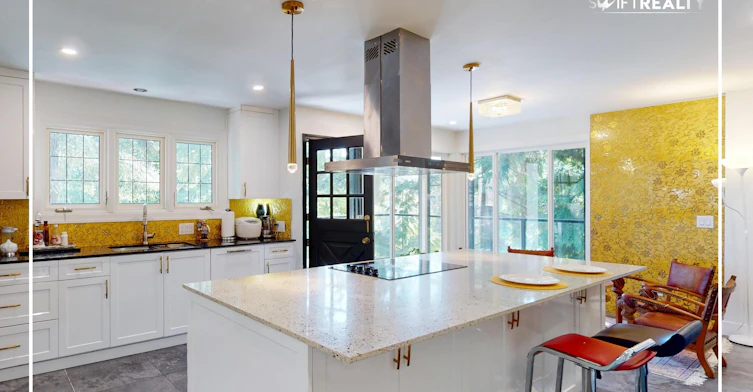4621 Caulfeild Avenue, West Vancouver, BC, V7W 1E9 - 9