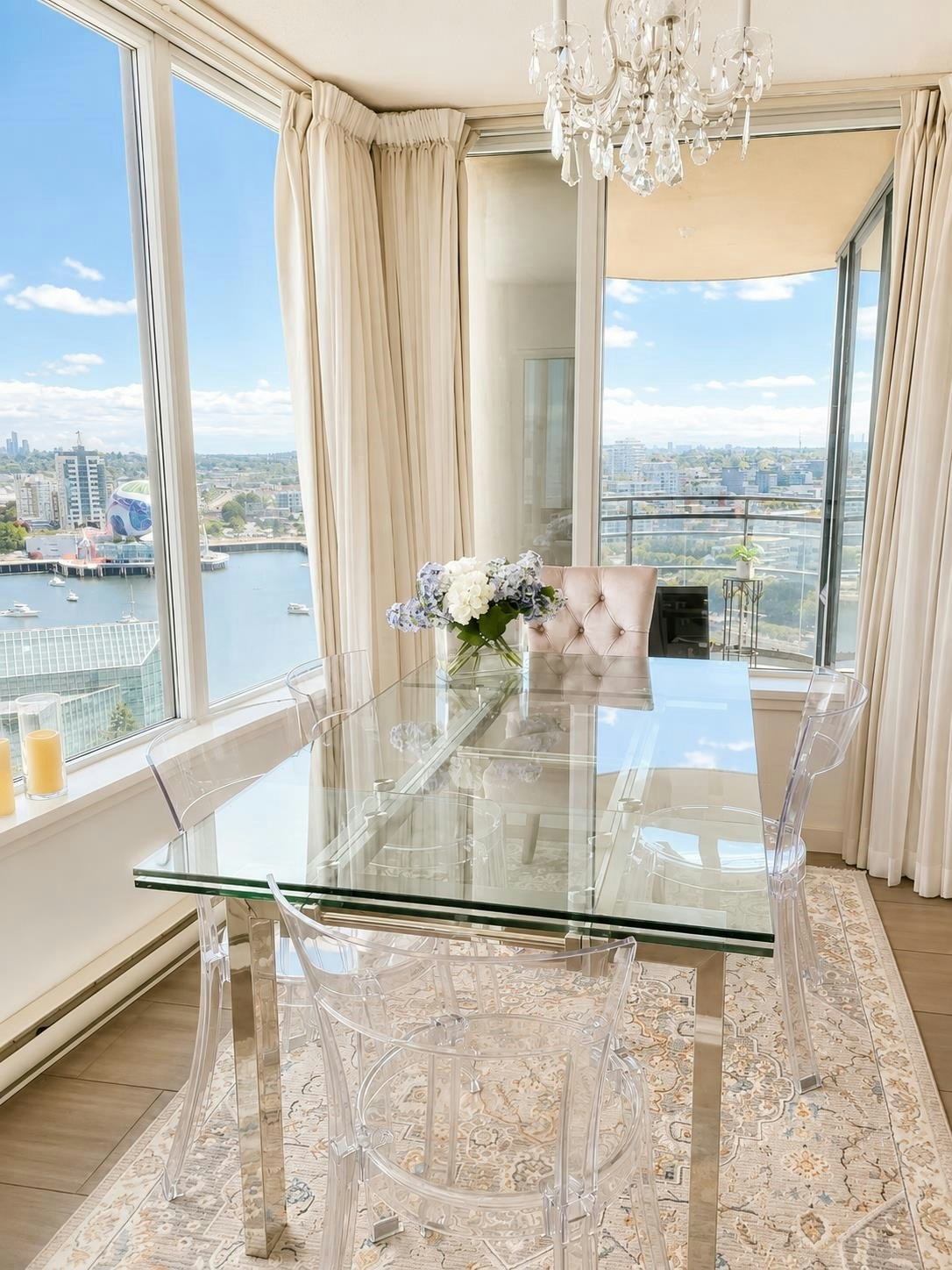 26xx-33 Smithe St, Vancouver, BC, V6B 0B5 - 2