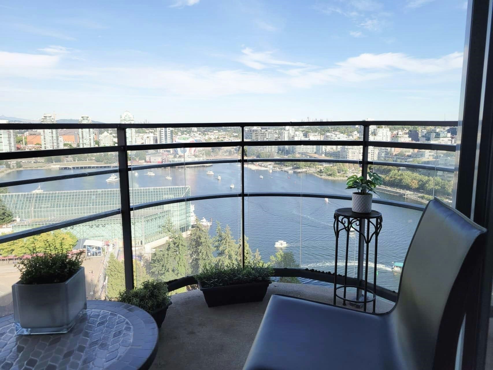 26xx-33 Smithe St, Vancouver, BC, V6B 0B5 - 8