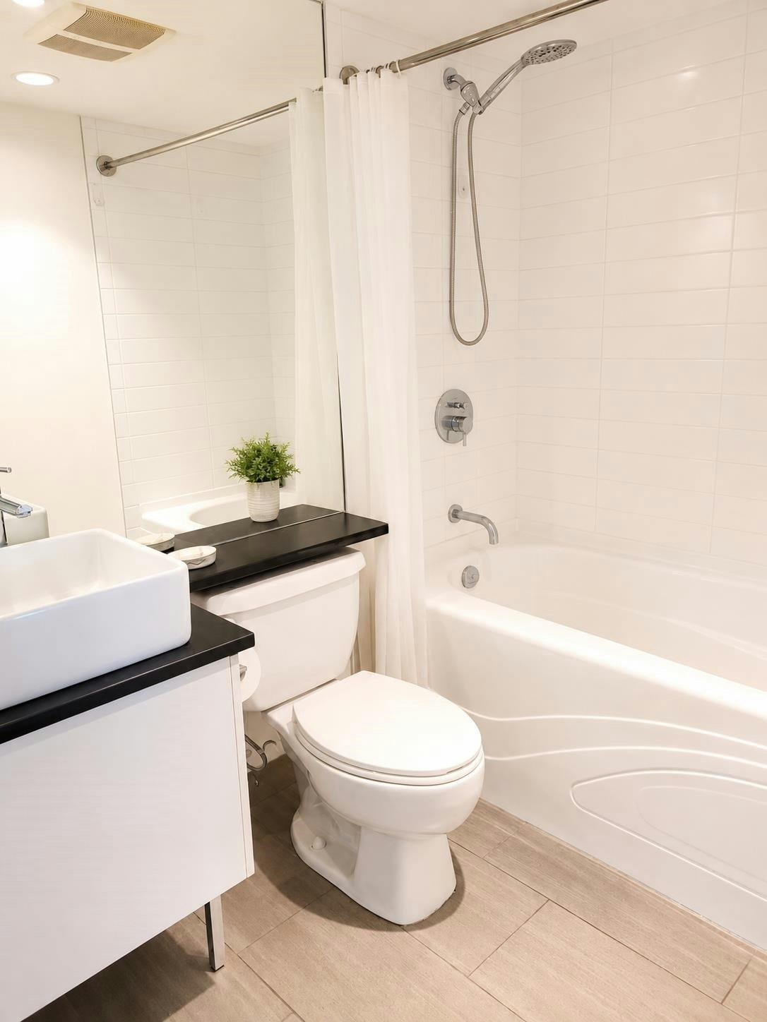 26xx-33 Smithe St, Vancouver, BC, V6B 0B5 - 3
