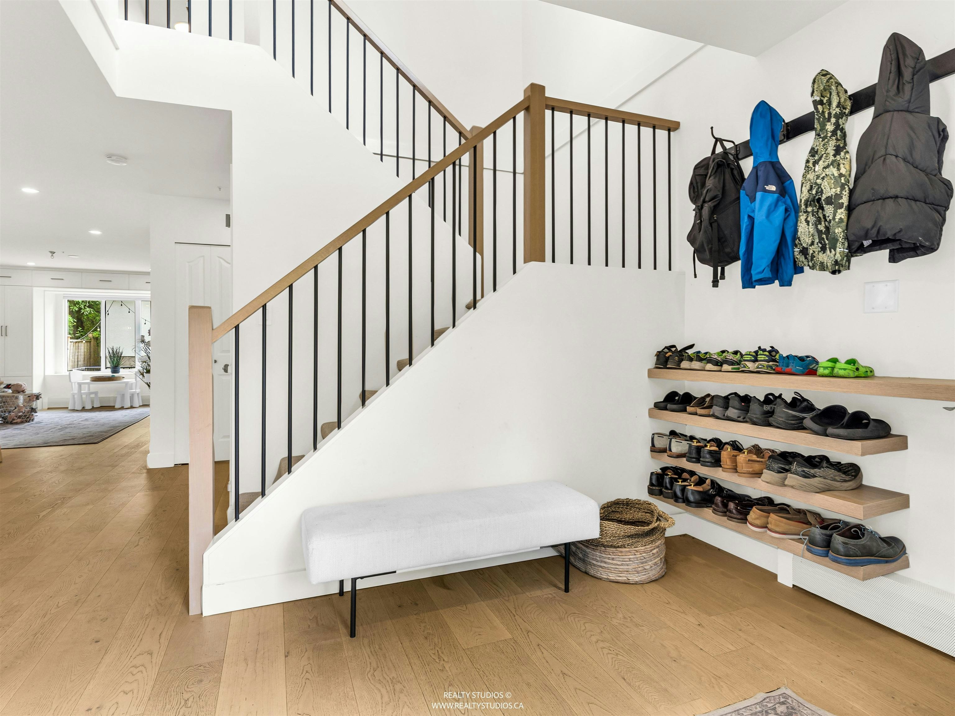 4588 James Street, Vancouver, BC, V5V 3J3 - 17