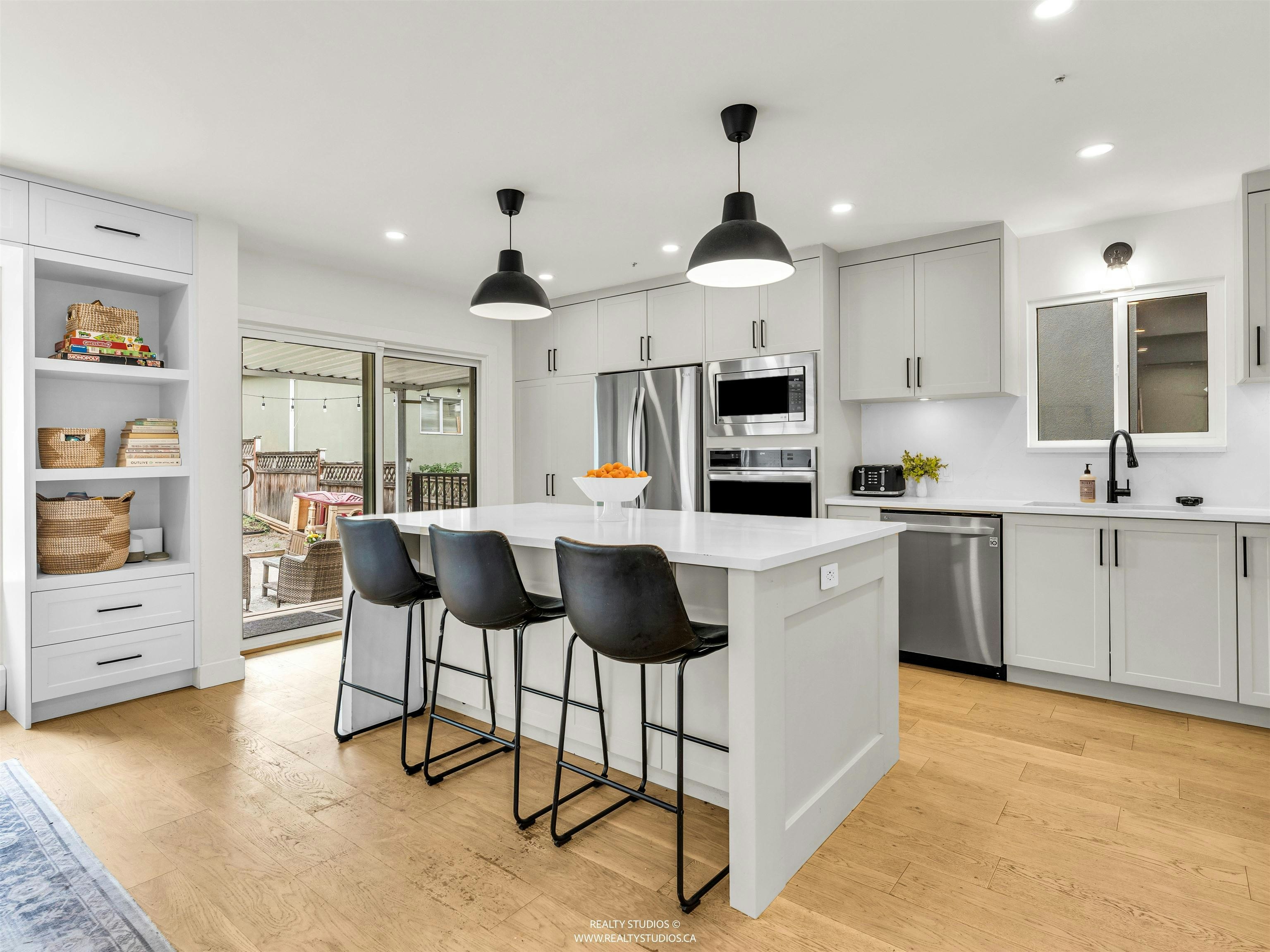 4588 James Street, Vancouver, BC, V5V 3J3 - 9