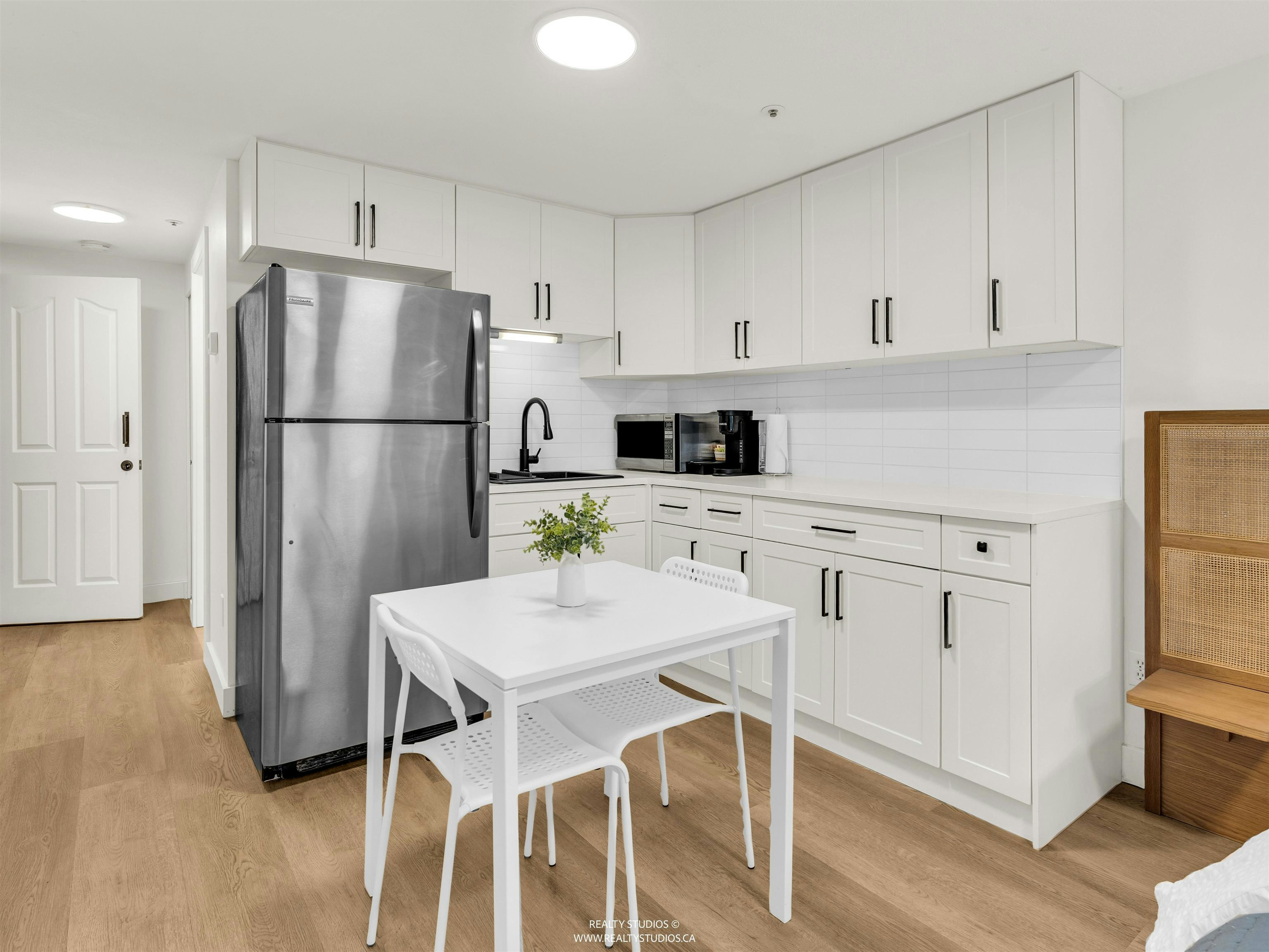 4588 James Street, Vancouver, BC, V5V 3J3 - 31