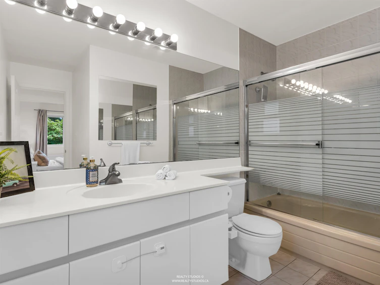 4588 James Street, Vancouver, BC, V5V 3J3 - 21