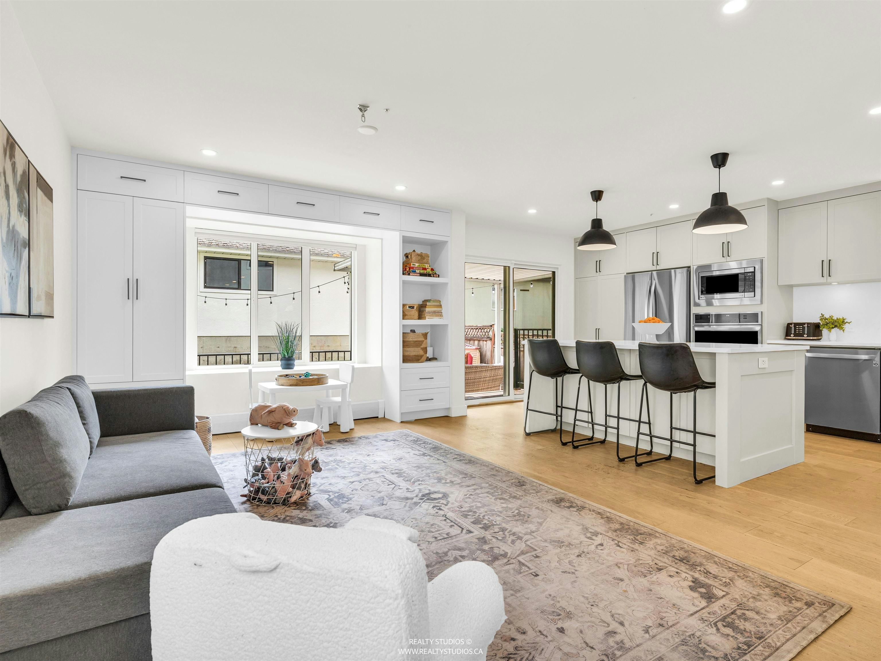 4588 James Street, Vancouver, BC, V5V 3J3 - 14