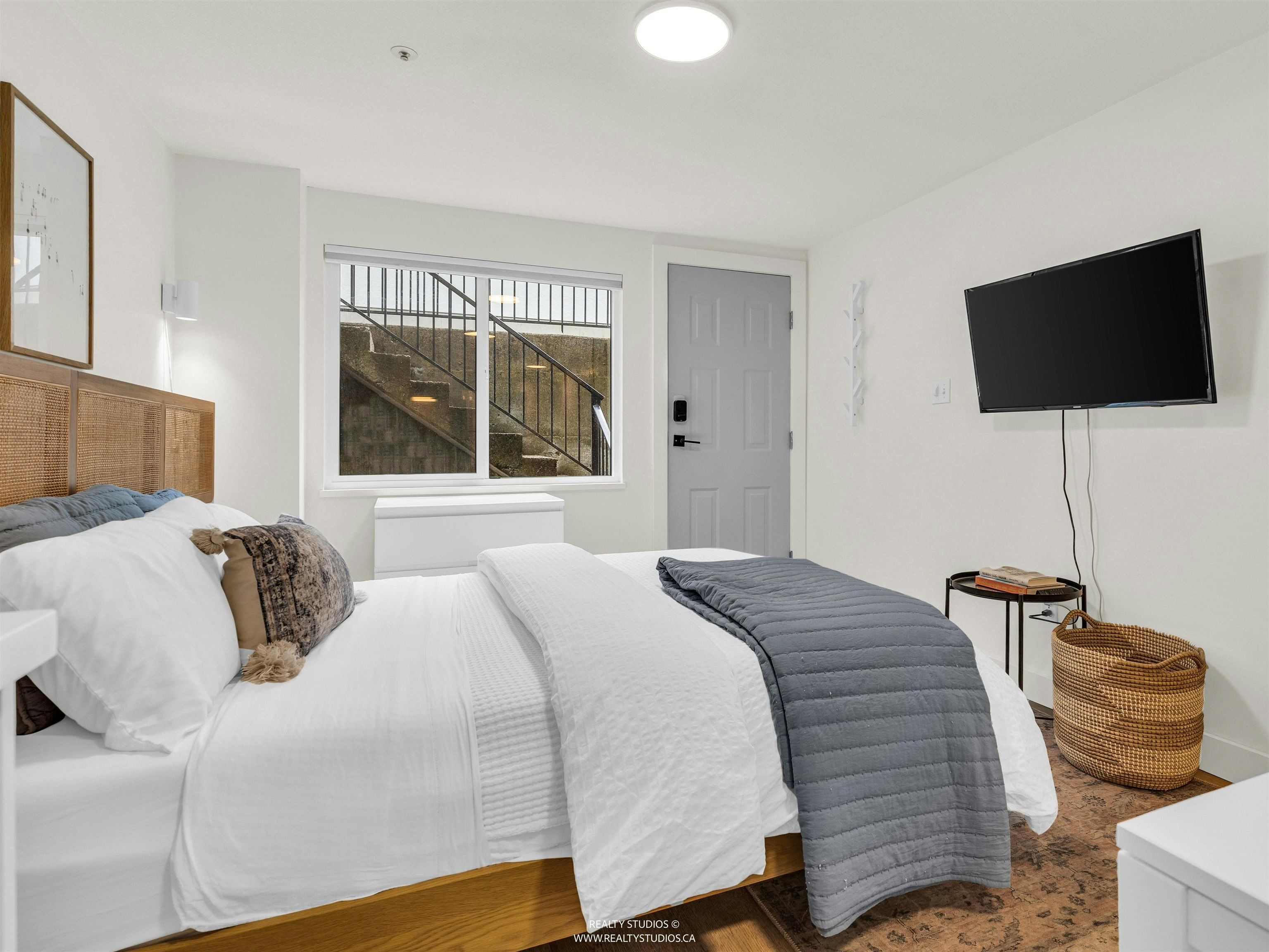 4588 James Street, Vancouver, BC, V5V 3J3 - 28