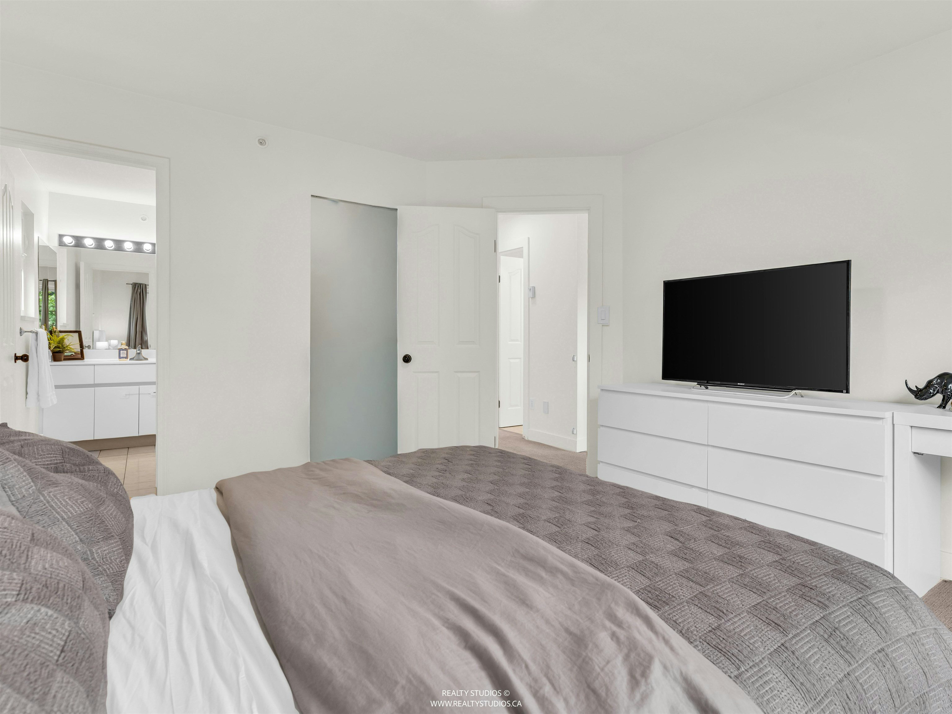 4588 James Street, Vancouver, BC, V5V 3J3 - 20