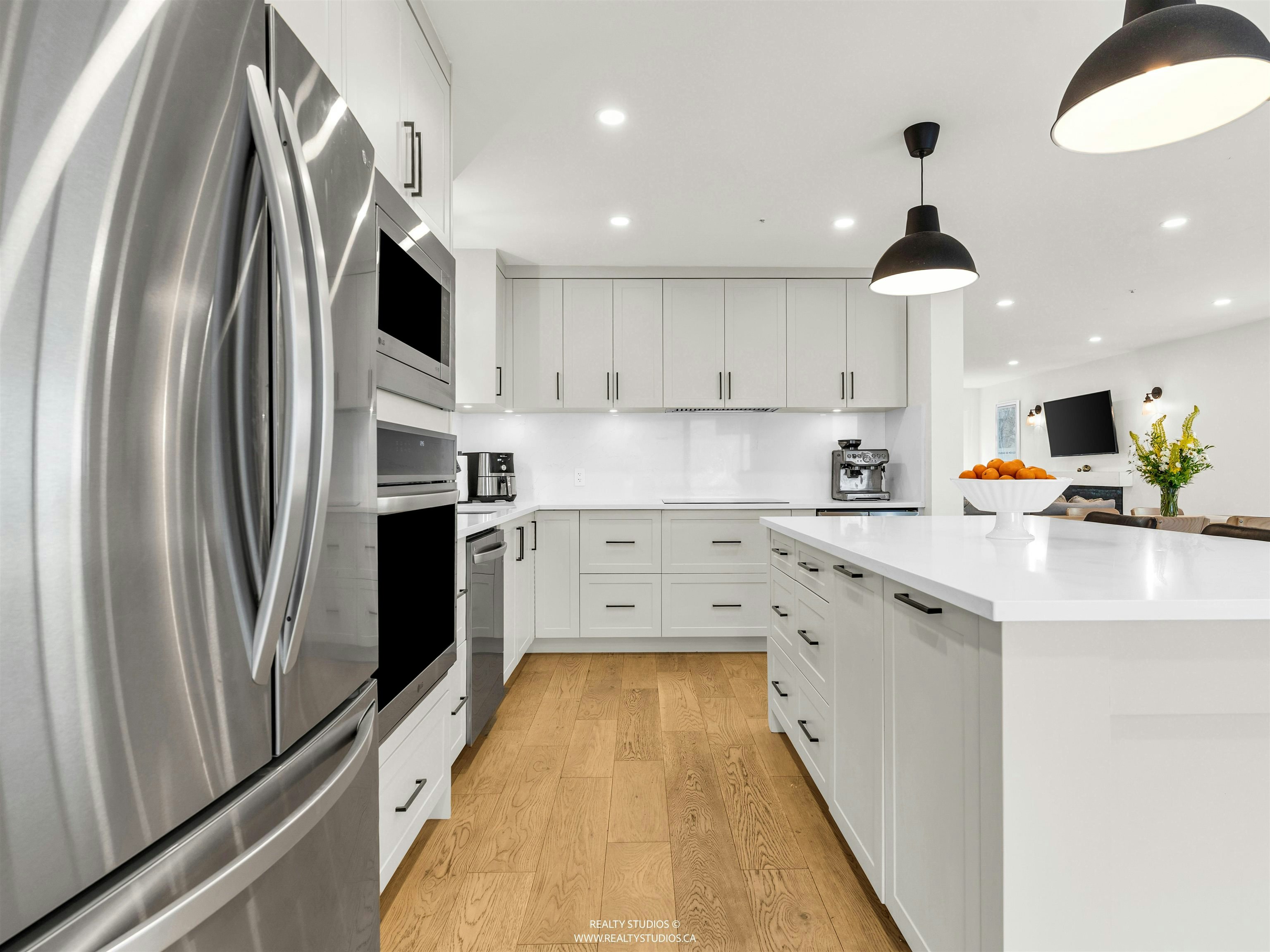 4588 James Street, Vancouver, BC, V5V 3J3 - 11
