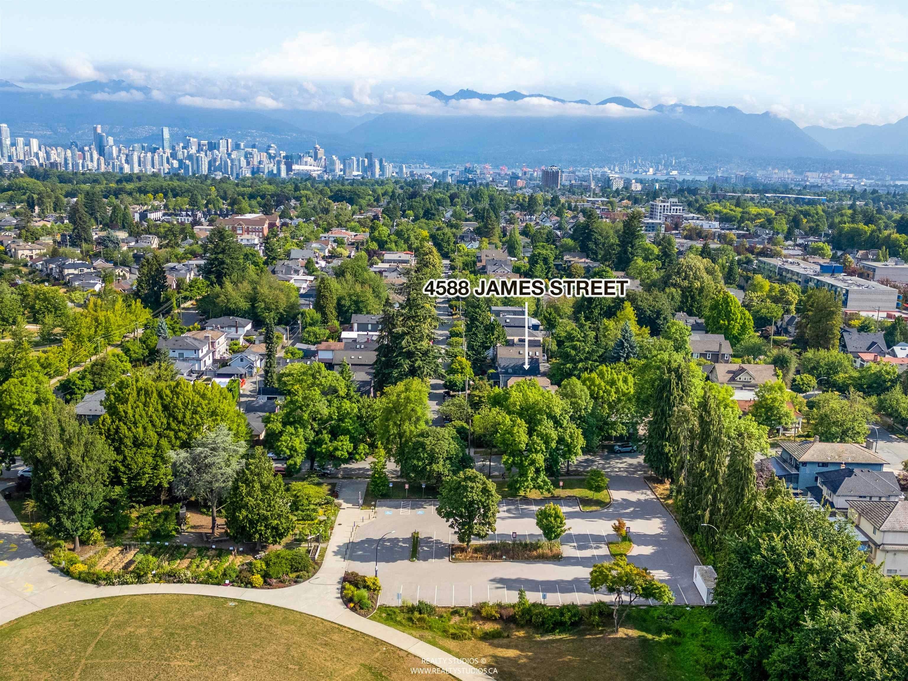4588 James Street, Vancouver, BC, V5V 3J3 - 39