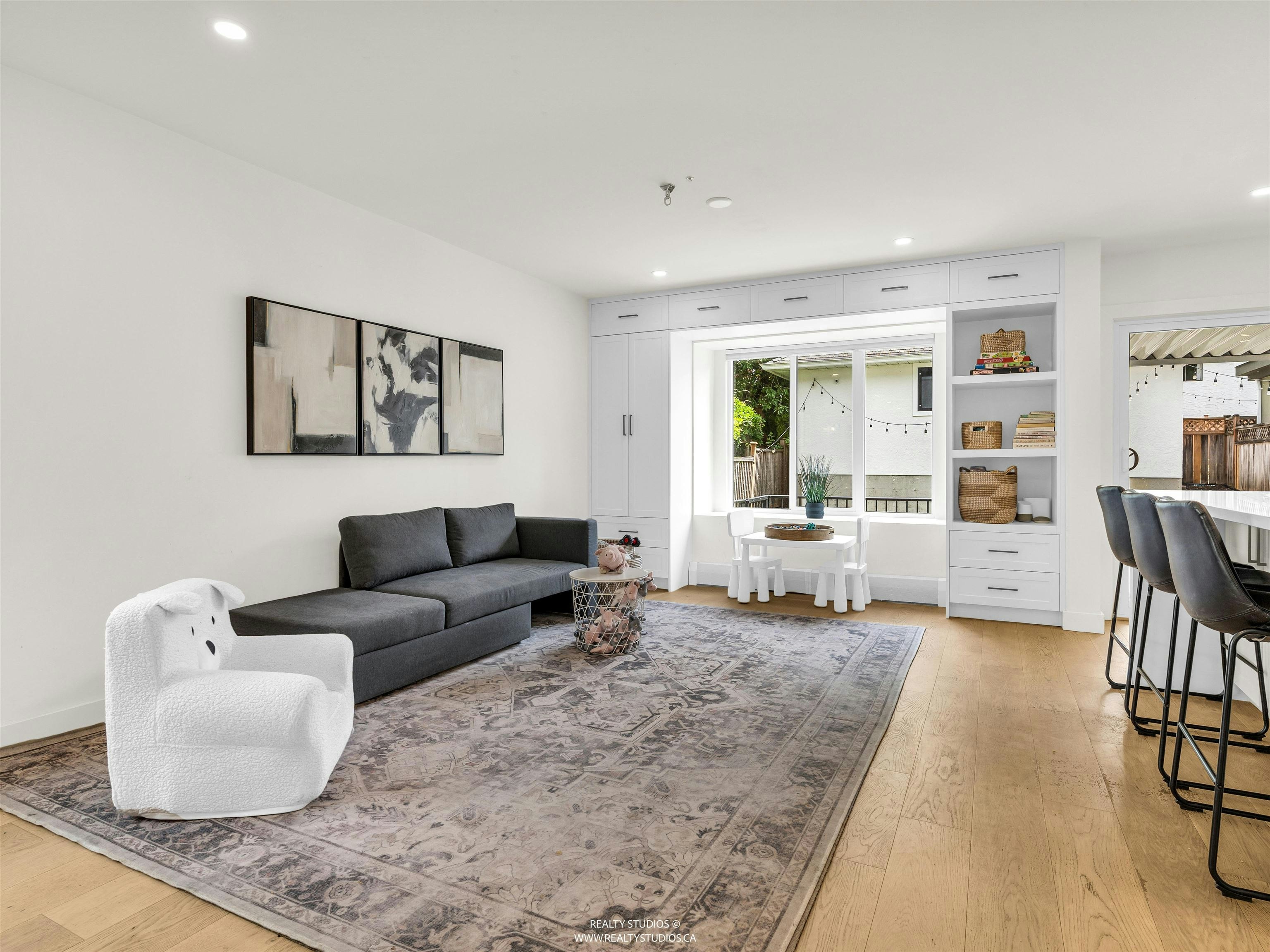 4588 James Street, Vancouver, BC, V5V 3J3 - 8
