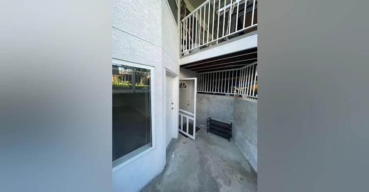 1000 Cliff Avenue, Burnaby, BC, V5A 2J9