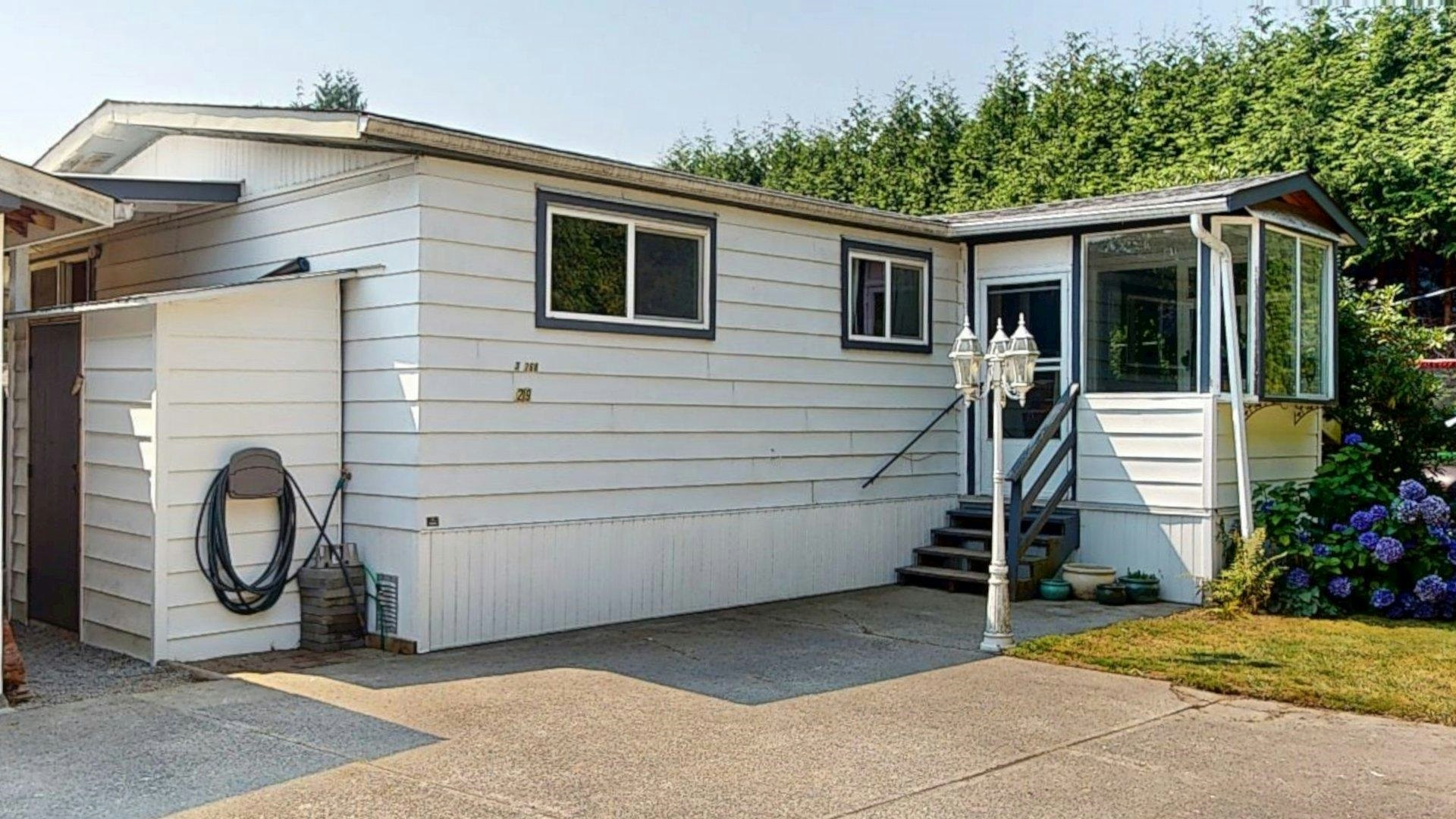 29-39768 Government Road - 2