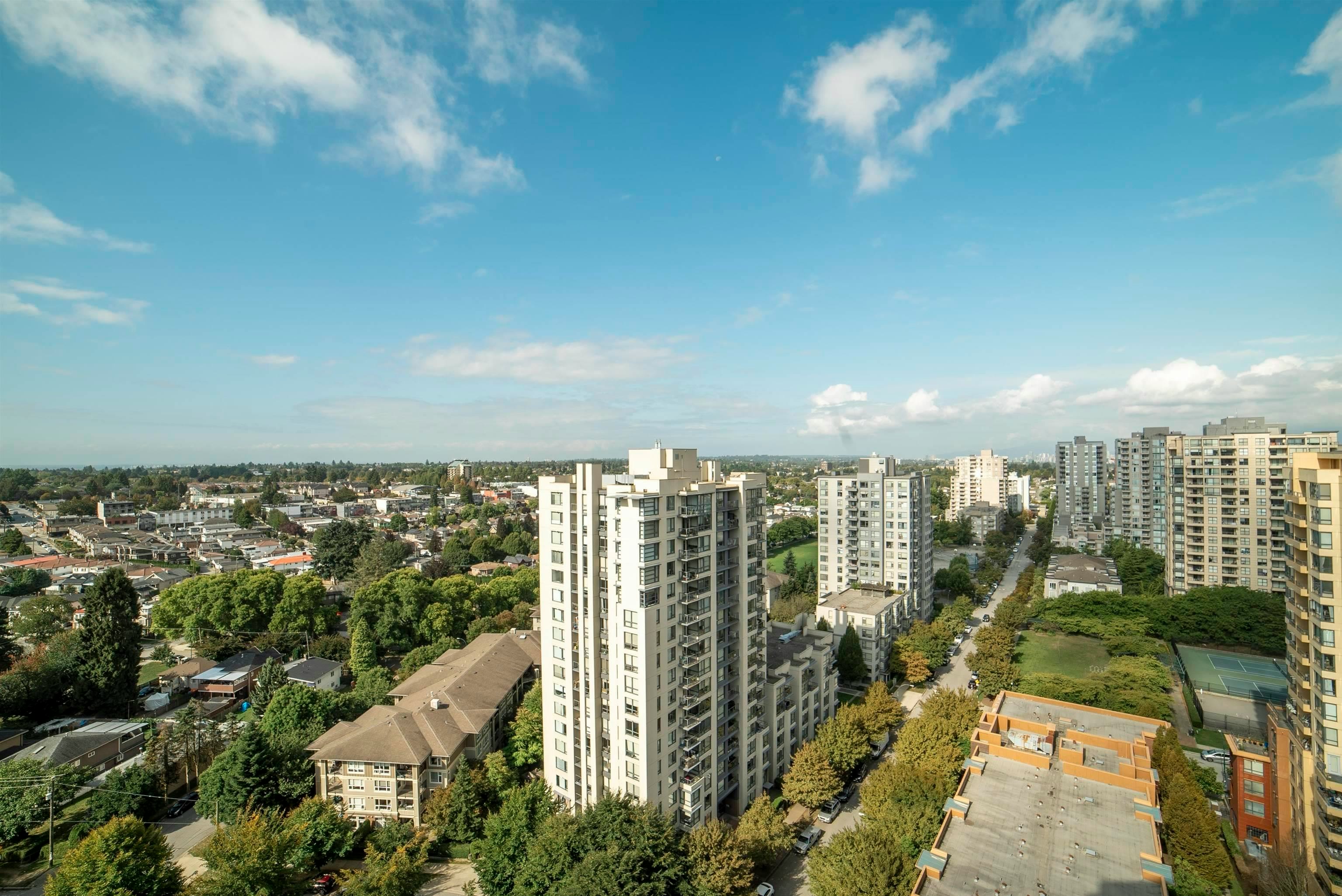 21F-3663 Crowley Drive, Vancouver, BC, V5R 6H4 - 12