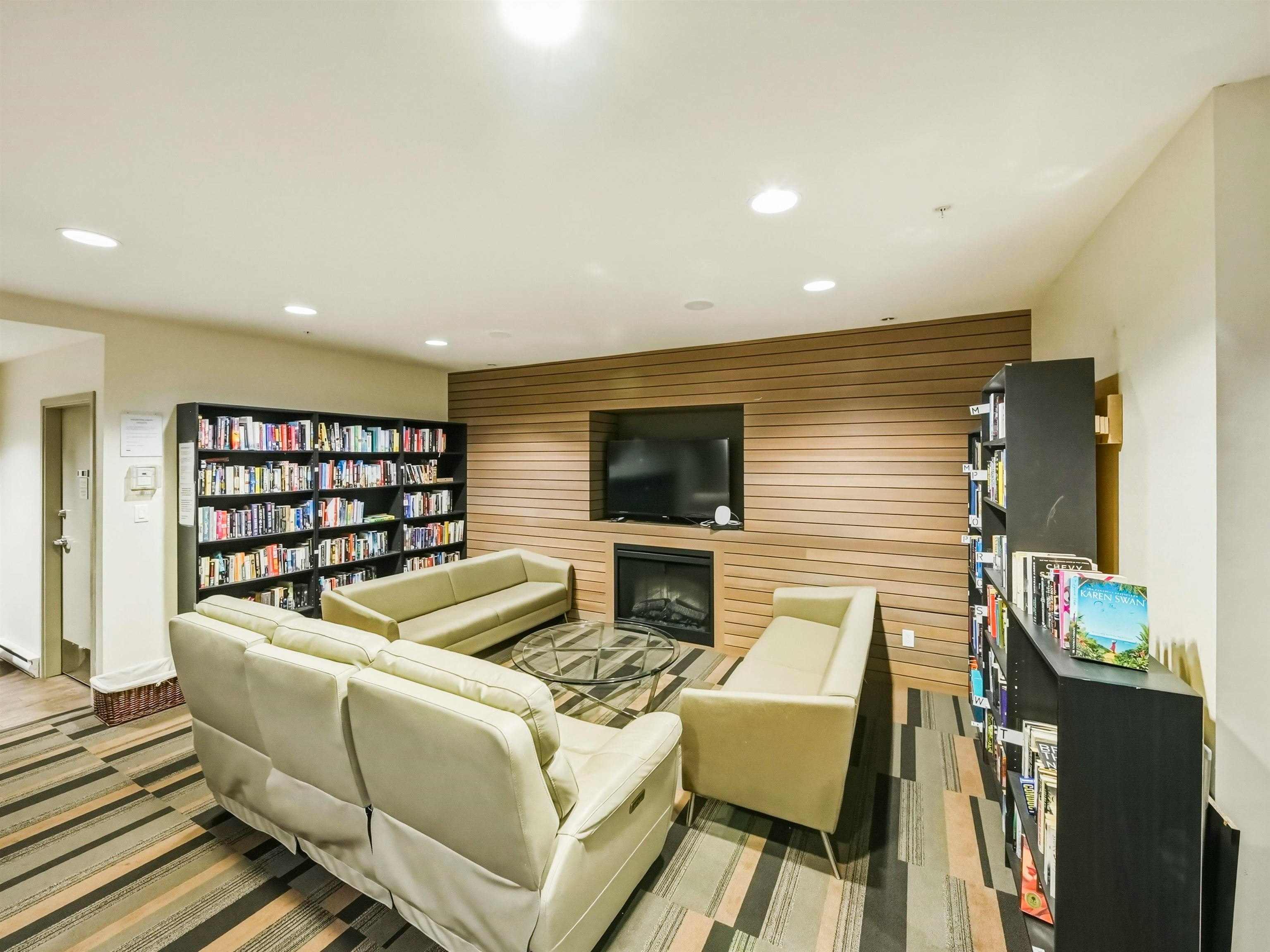 319-6480 194 Street, Surrey, BC, V4N 6J9 - 31