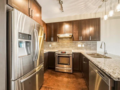 319-6480 194 Street - 4