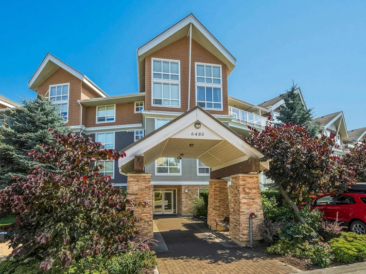 319-6480 194 Street, Surrey, BC, V4N 6J9