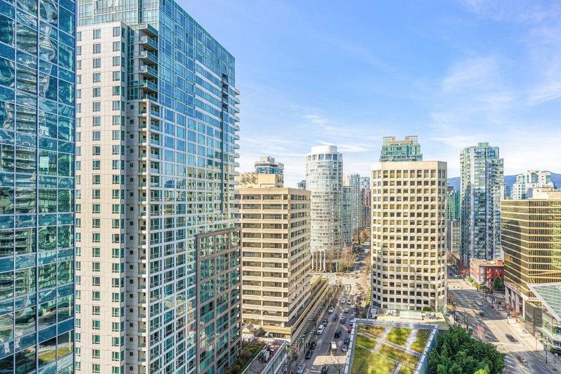 2009-1111 Alberni Street, Vancouver, BC, V6E 4V2 - 13