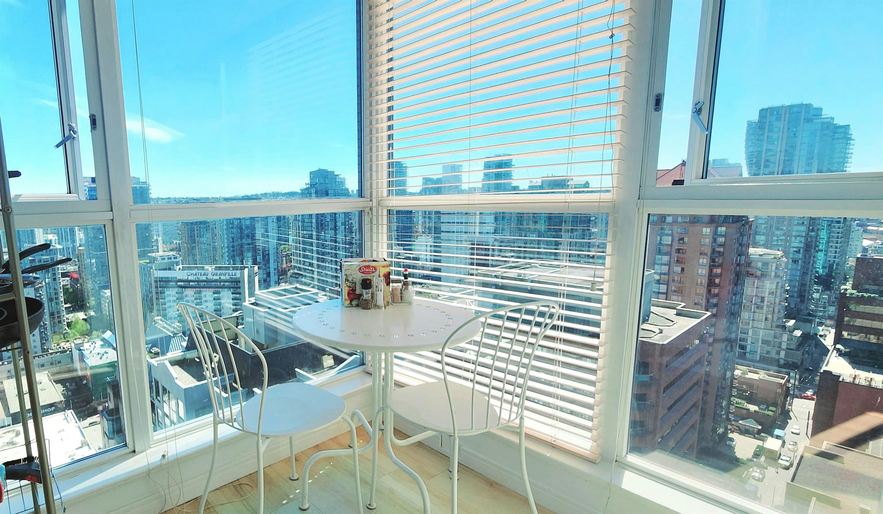 2909-1068 Hornby Street, Vancouver, BC, V6Z 2Y7 - 4