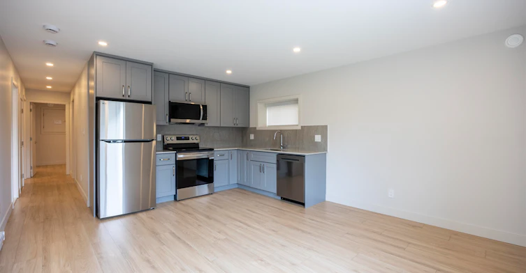 suite-625X Kitchener Street, Burnaby, BC, V5B 2J4 - 2