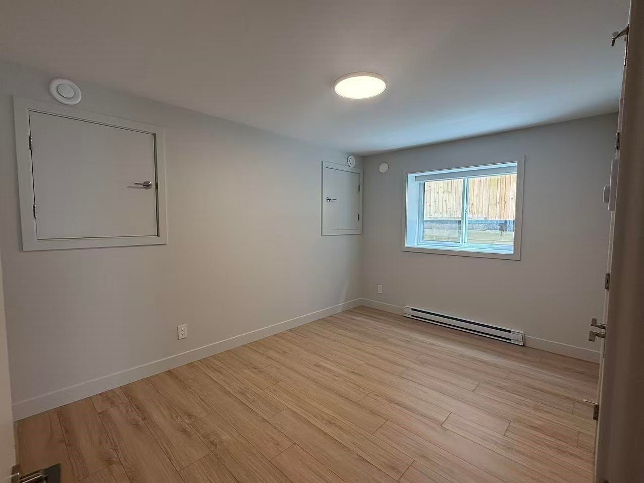 suite-625X Kitchener Street, Burnaby, BC, V5B 2J4 - 6