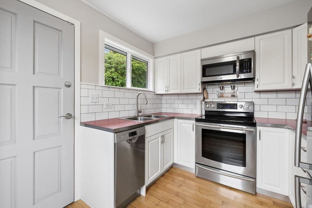 432 E Eighth Avenue, New Westminster, BC, V3L 4L1 - 19