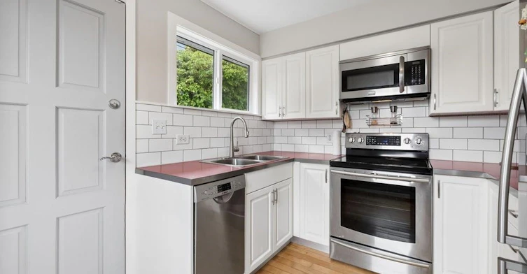 432 E Eighth Avenue, New Westminster, BC, V3L 4L1 - 19
