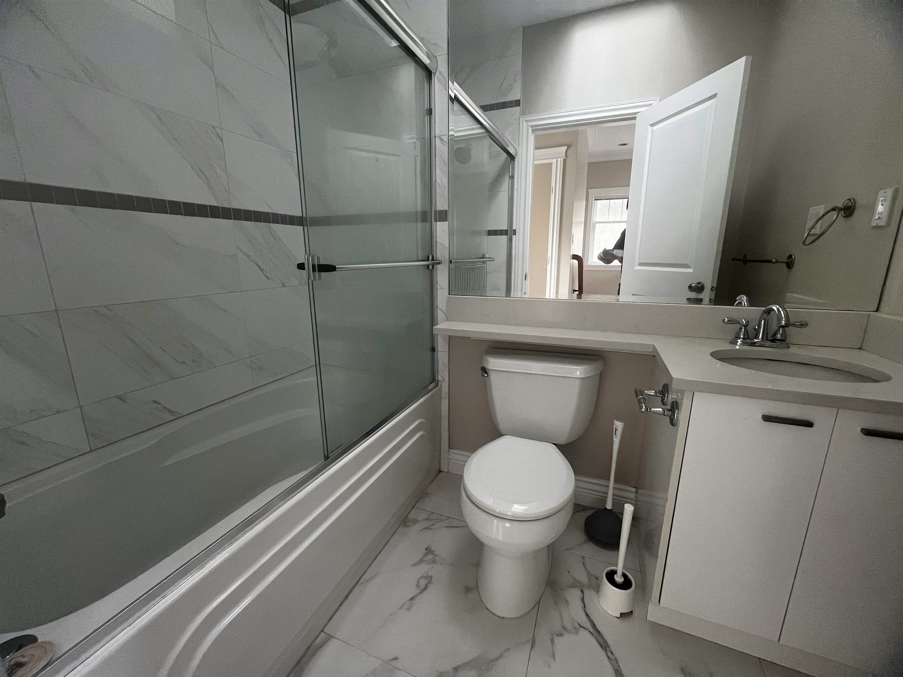 2F-8006 Cartier Street, Vancouver, BC, V6P 4T5 - 13