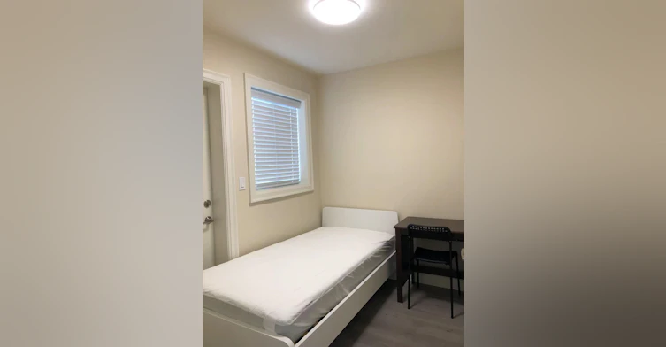56 E 51st Avenue, Vancouver, BC, V5X 1B9 - 4