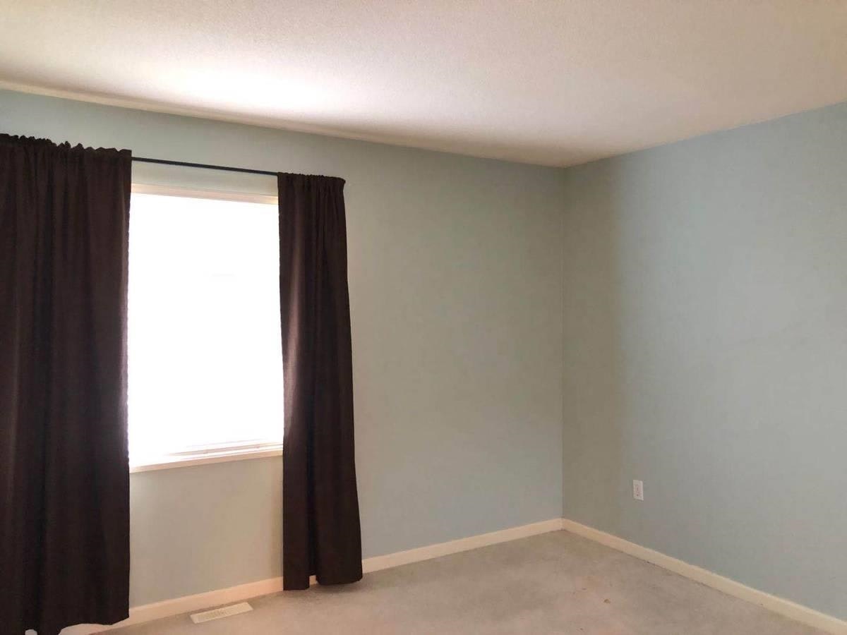 18883 65 Ave, Surrey, BC, V3S 8Y2 - 8