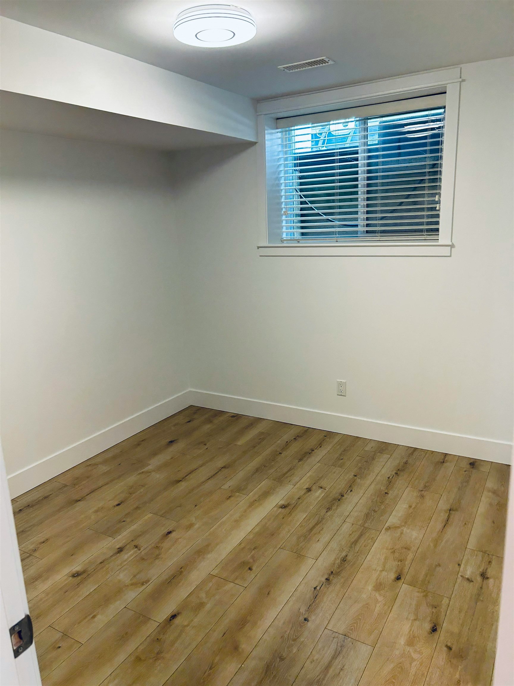 17291 1 Avenue, Surrey, BC, V3Z 9R2 - 10