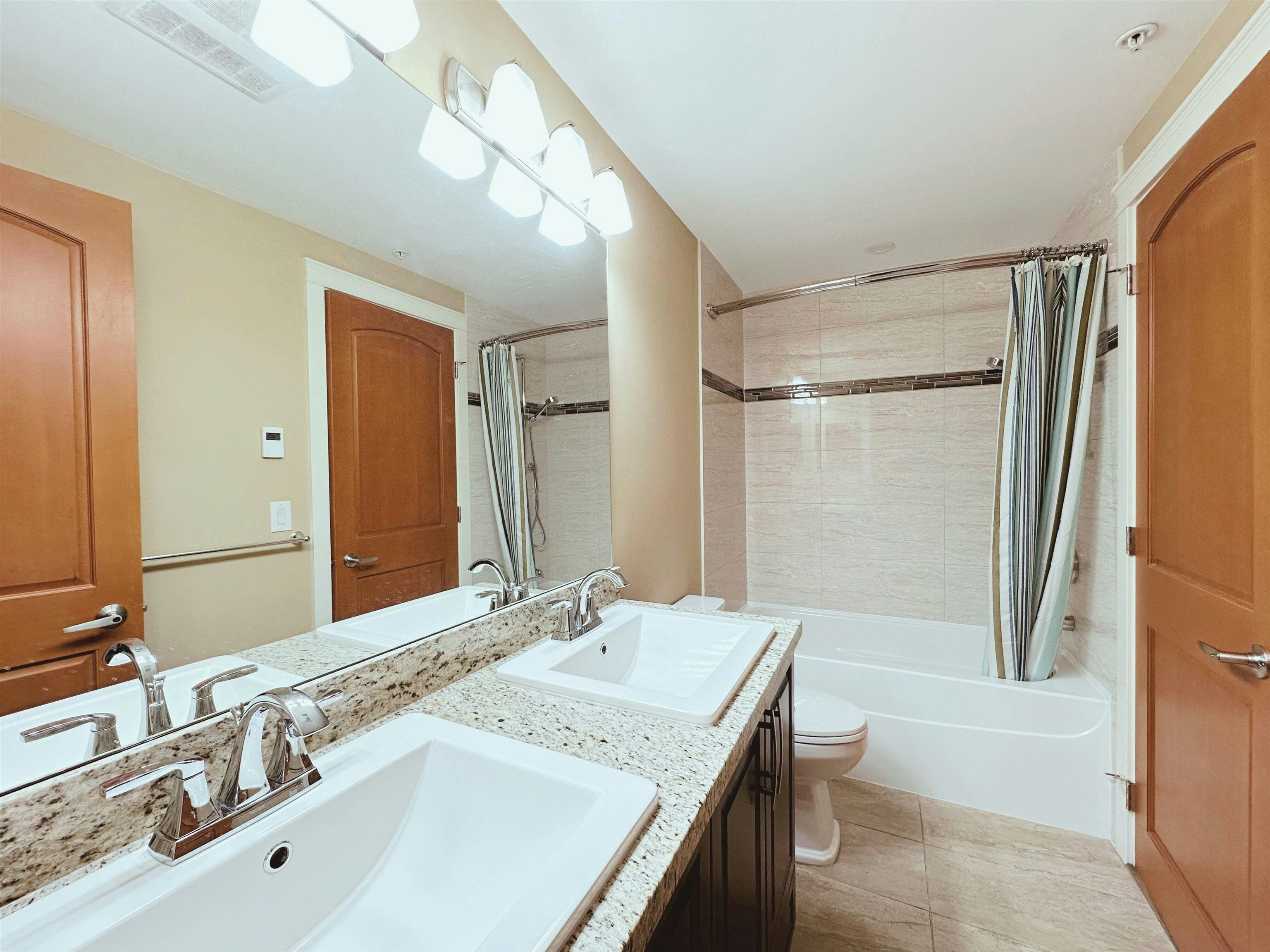 204-32445 Simon Avenue, Abbotsford, BC, V2T 0G7 - 10