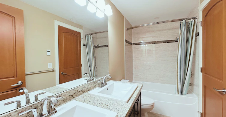 204-32445 Simon Avenue, Abbotsford, BC, V2T 0G7 - 10