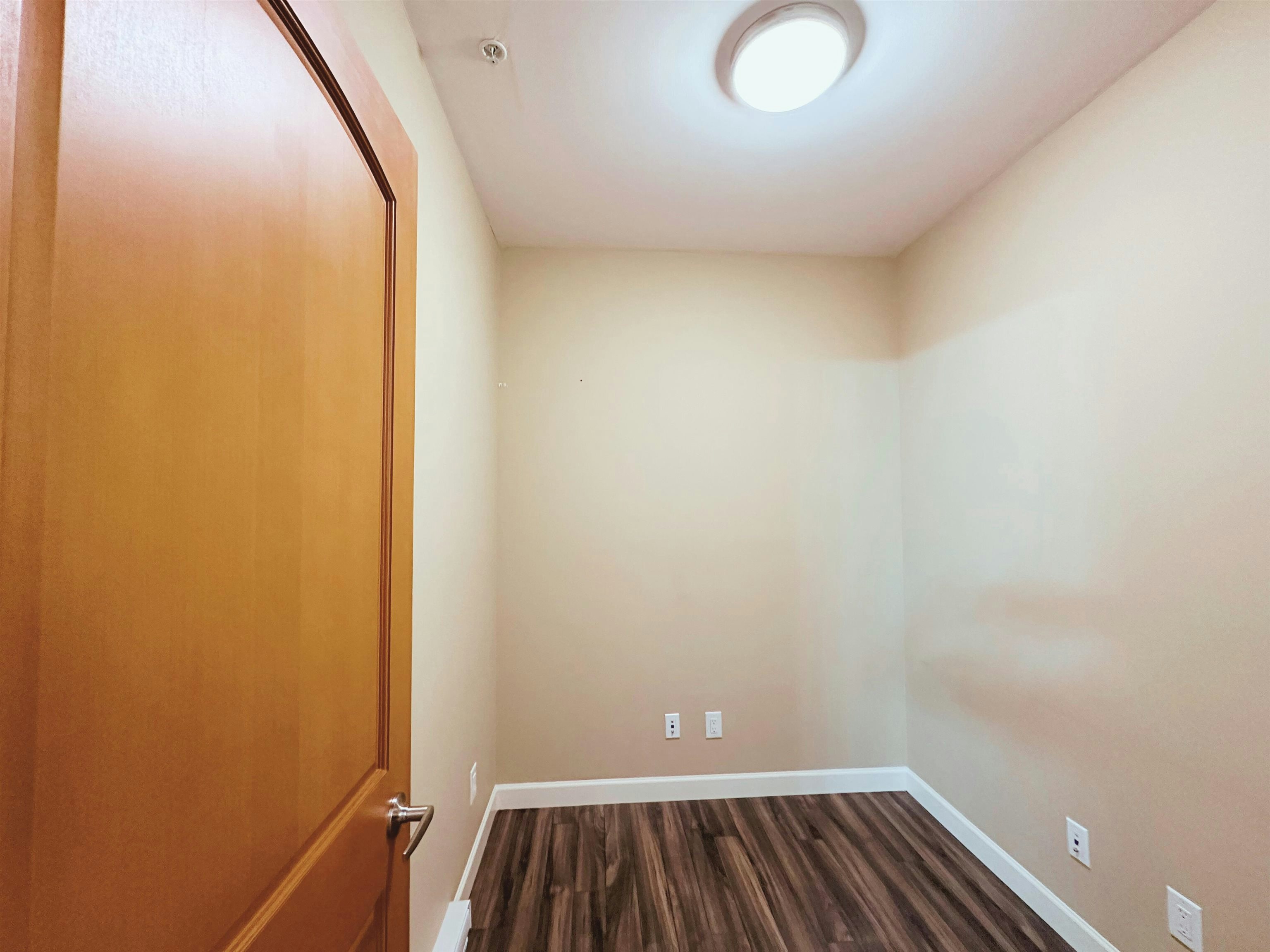 204-32445 Simon Avenue, Abbotsford, BC, V2T 0G7 - 12